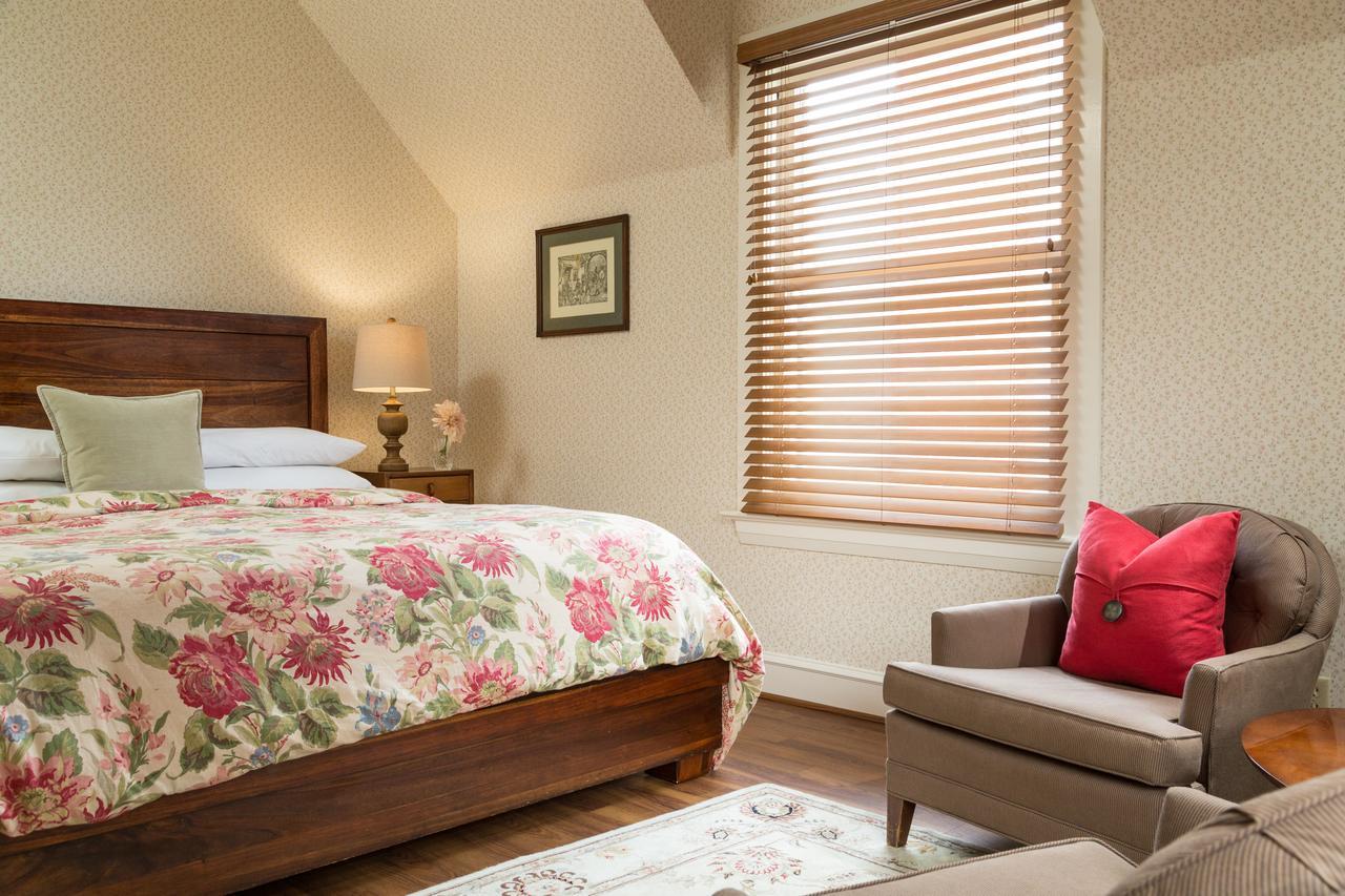 Cheshire Cat Inn & Cottages Santa Barbara Exterior foto