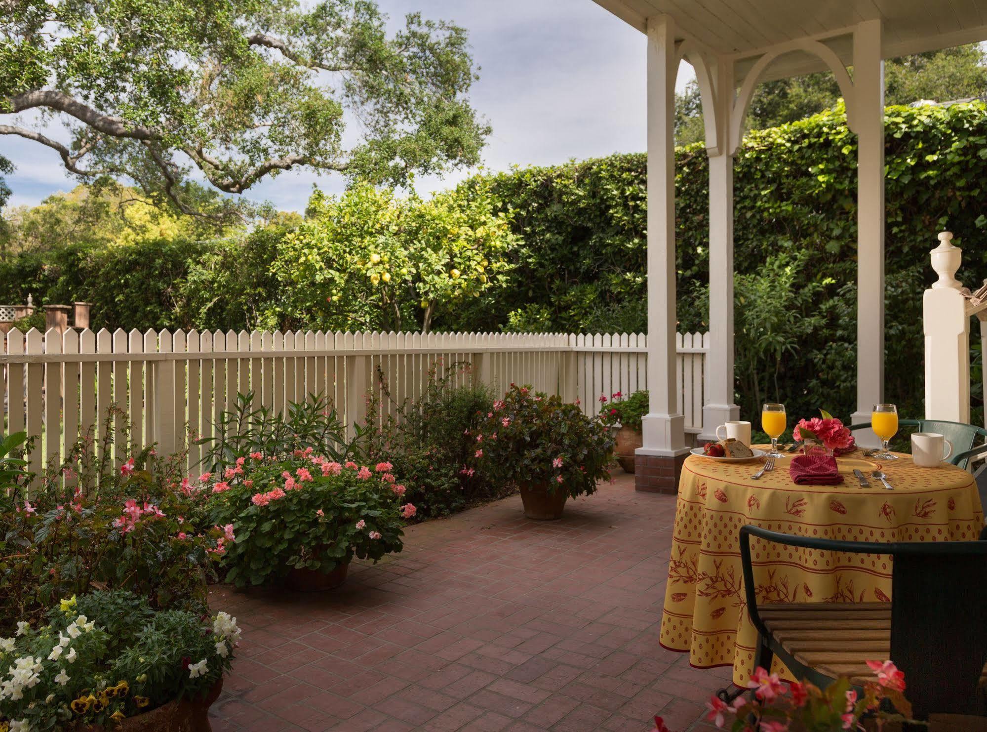 Cheshire Cat Inn & Cottages Santa Barbara Exterior foto